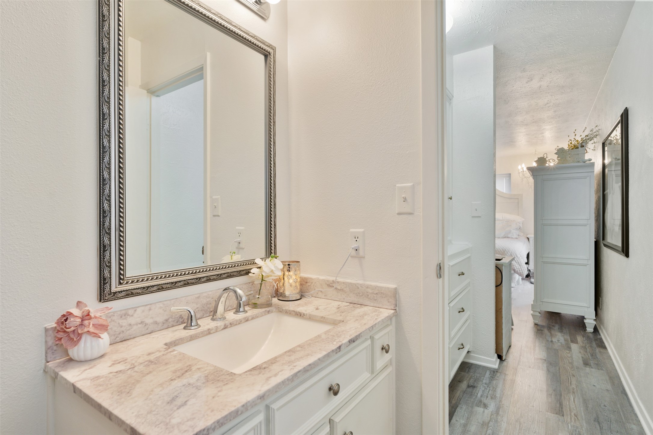 201 Colonial Circle Athens TX 75751