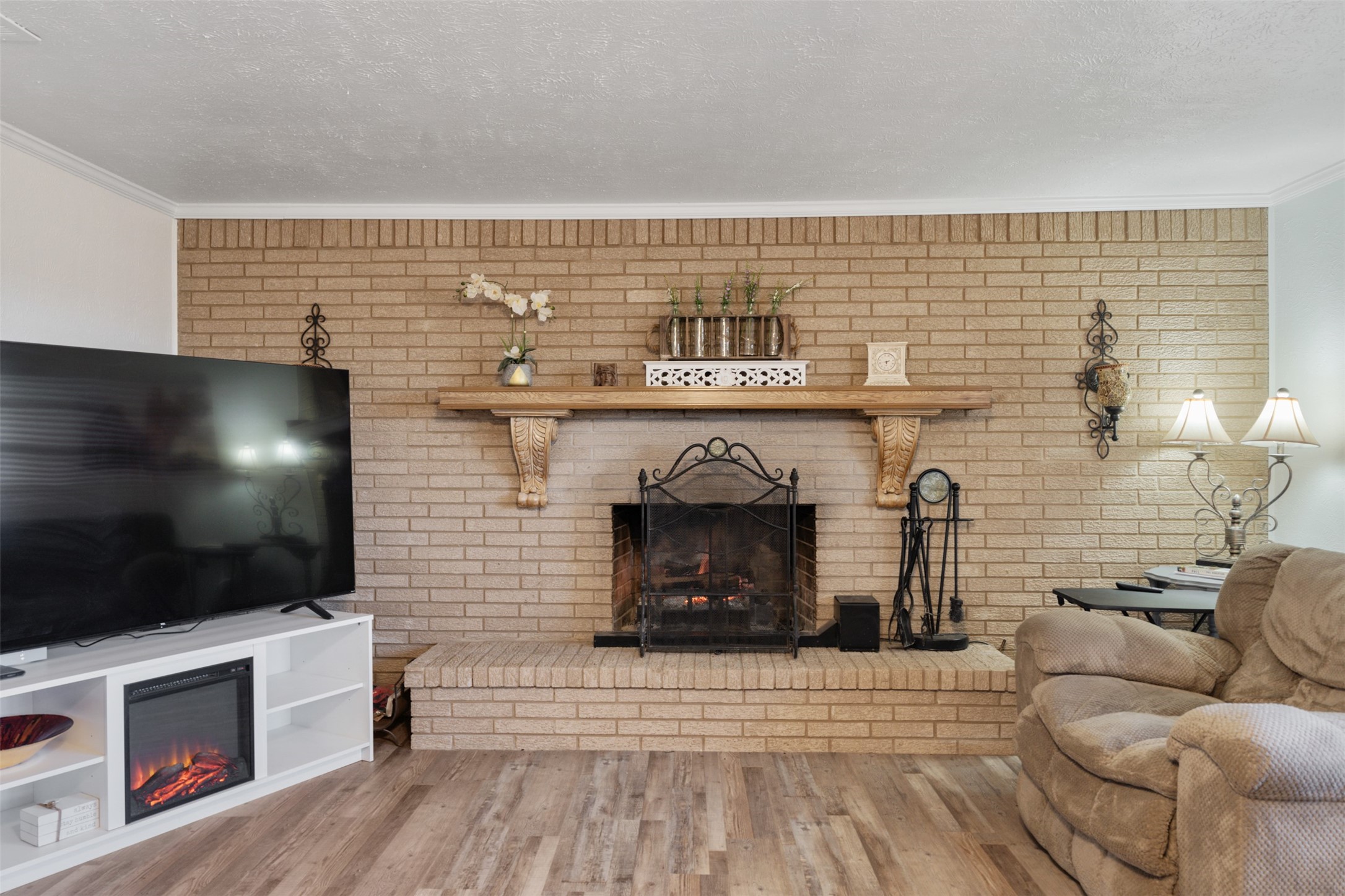 201 Colonial Circle Athens TX 75751