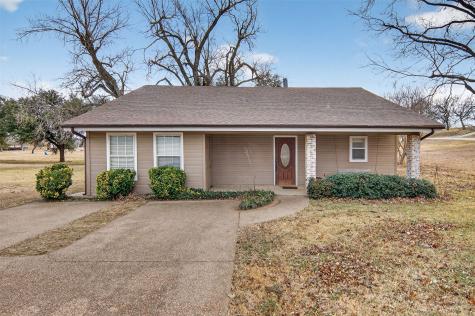 135 Lakeview Drive Runaway Bay TX 76426