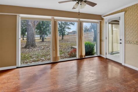 135 Lakeview Drive Runaway Bay TX 76426