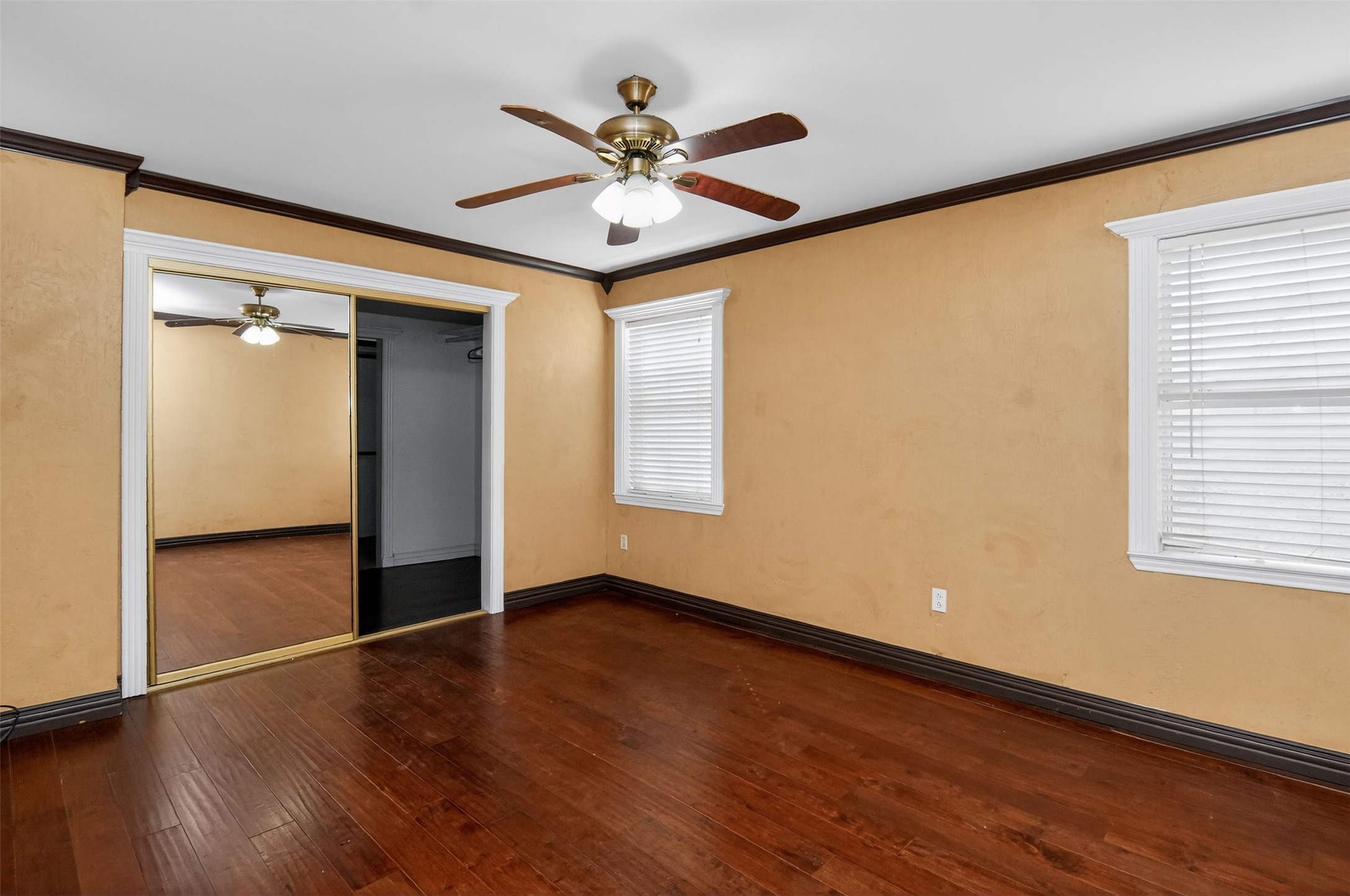 135 Lakeview Drive Runaway Bay TX 76426