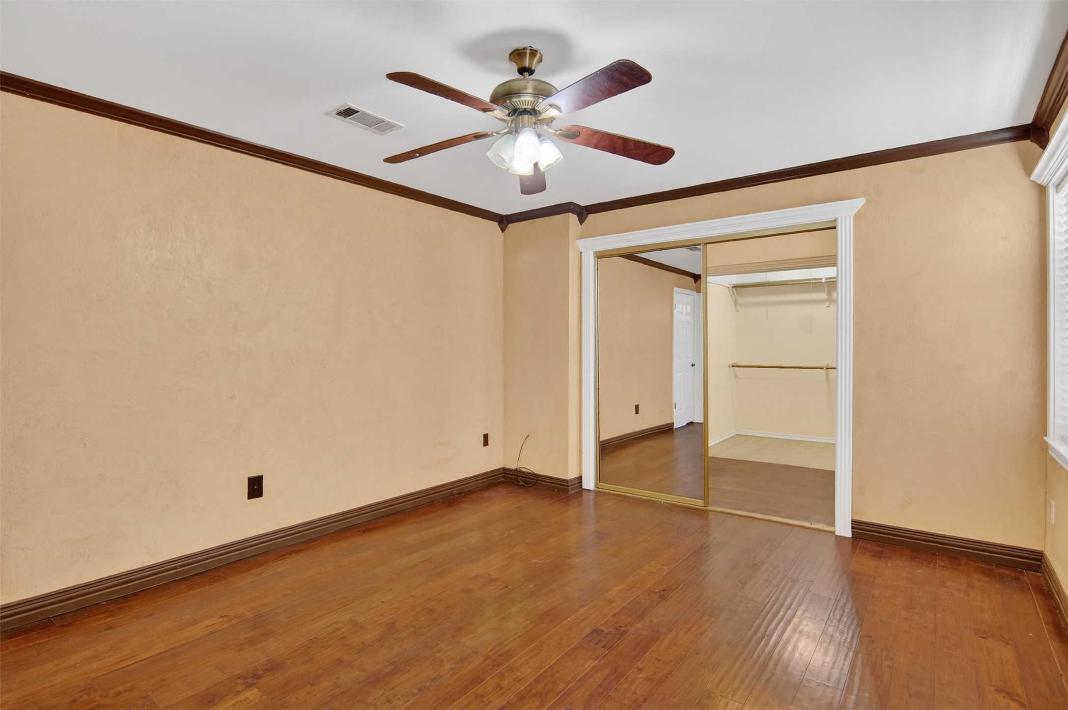 135 Lakeview Drive Runaway Bay TX 76426