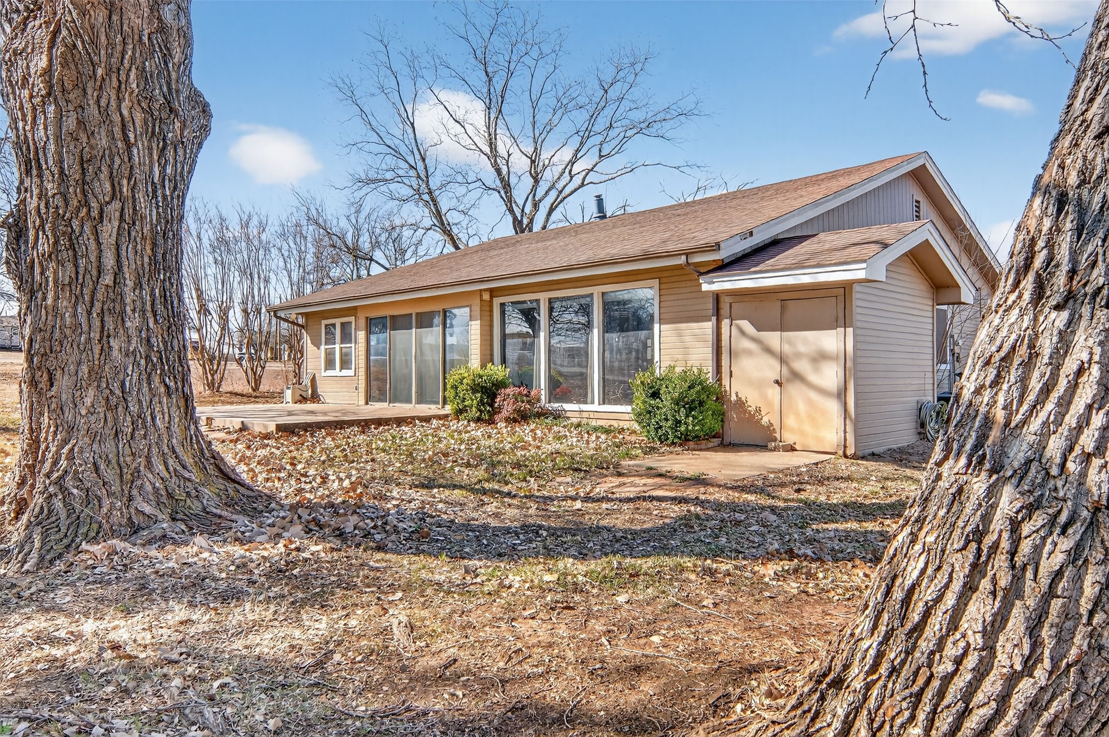 135 Lakeview Drive Runaway Bay TX 76426