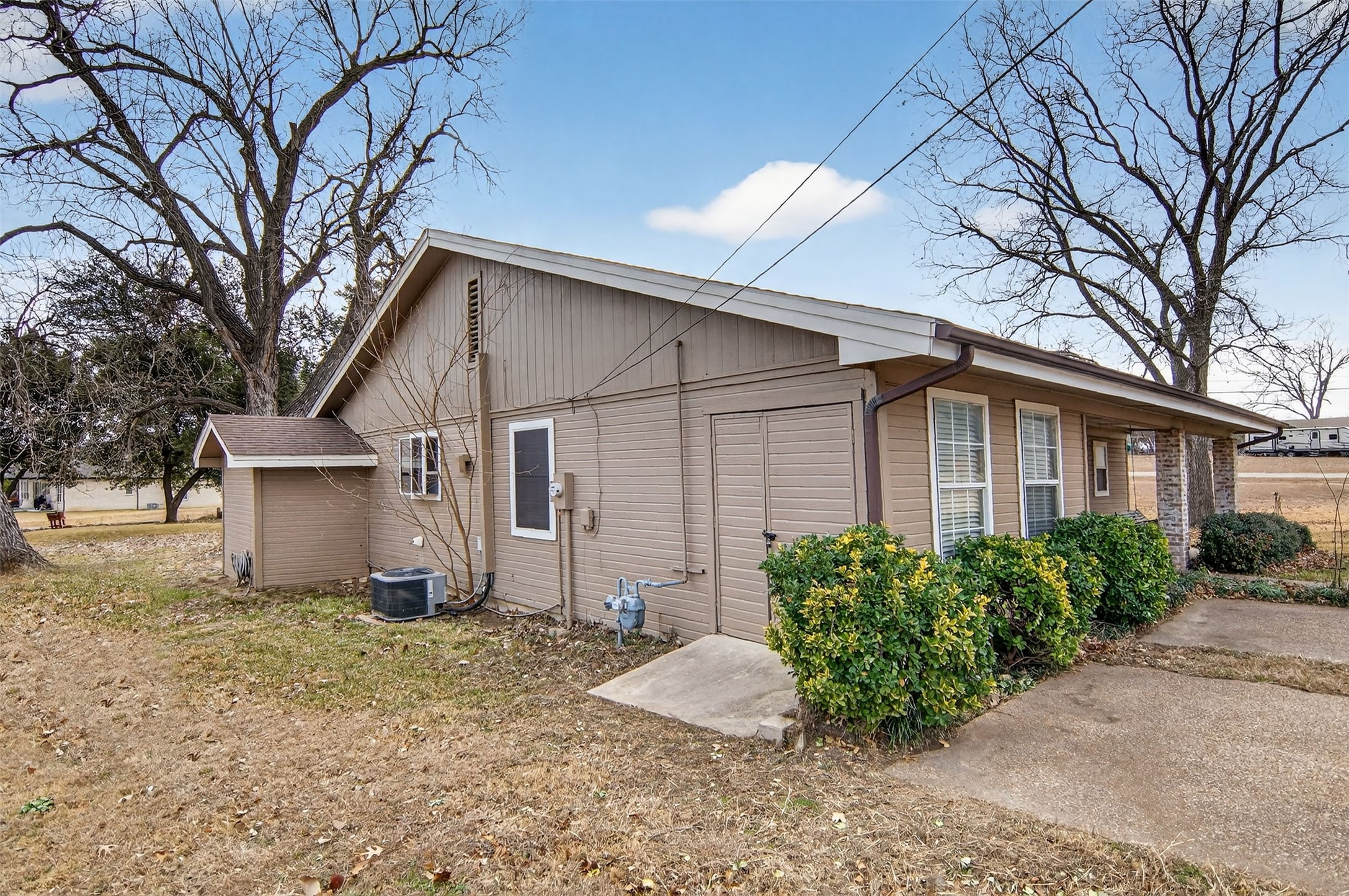 135 Lakeview Drive Runaway Bay TX 76426