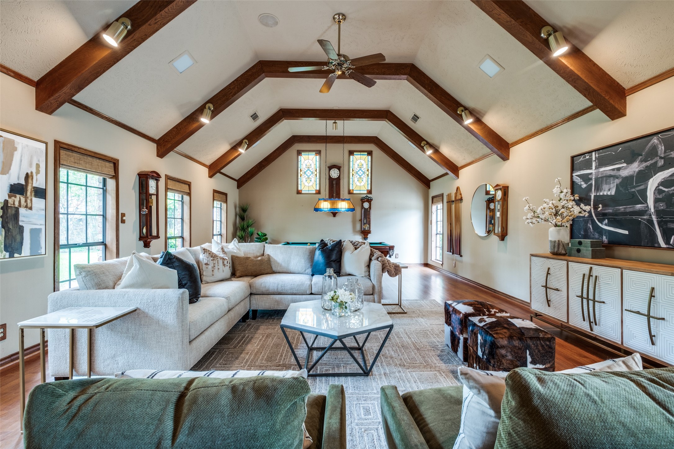 4336 Meadowdale Lane Dallas TX 75229