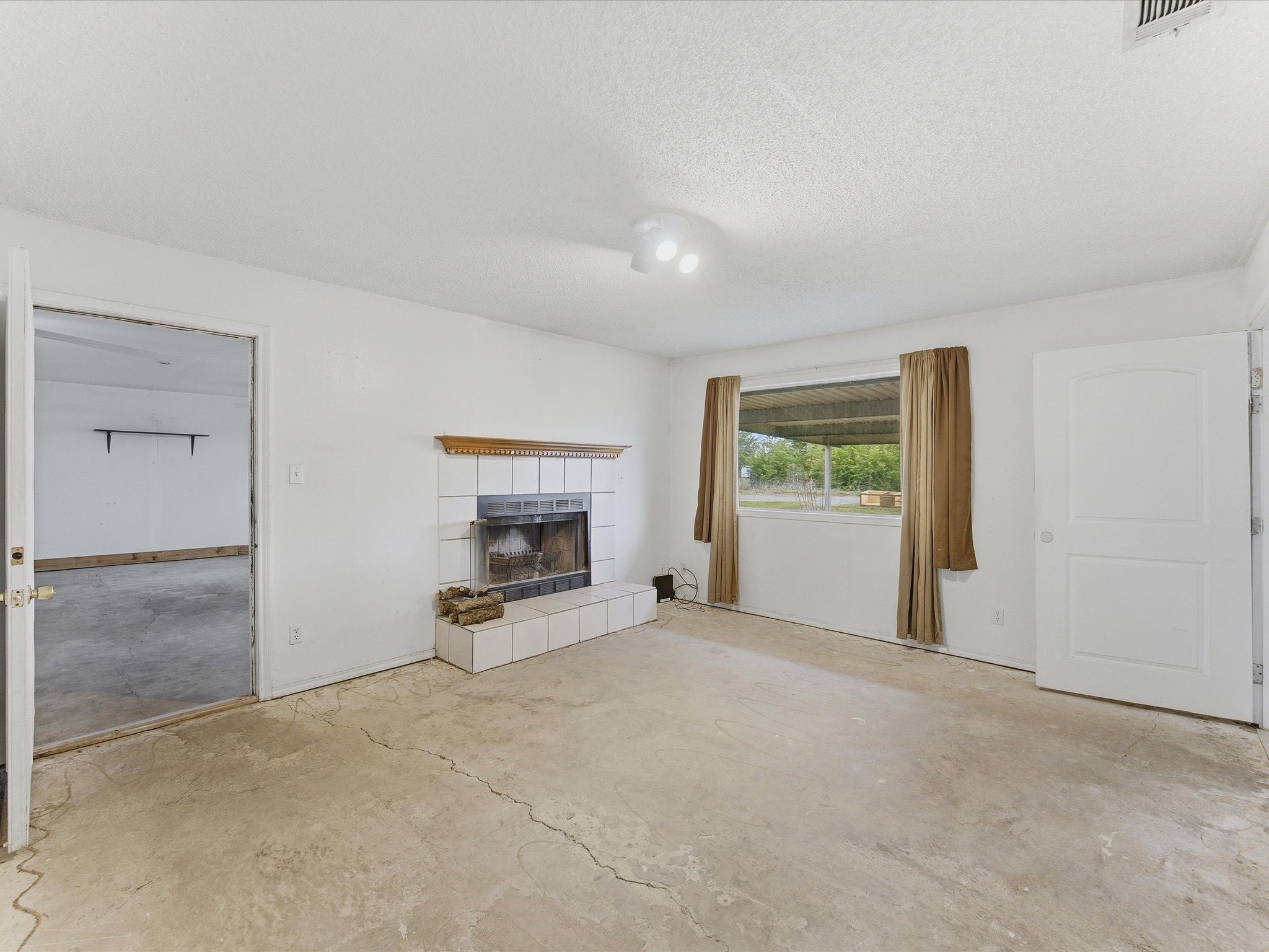 209 Pierce Drive Mabank TX 75156