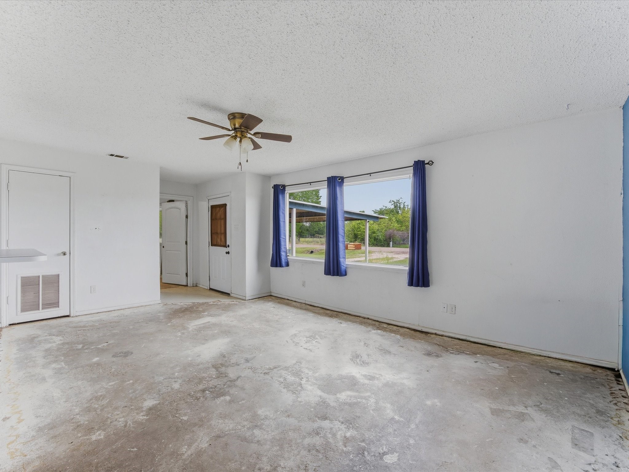 209 Pierce Drive Mabank TX 75156