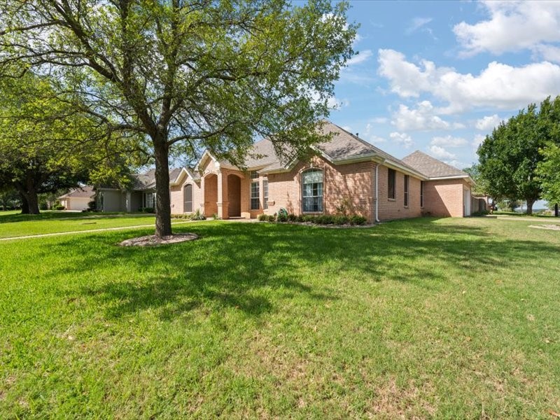 700 Brandon Drive Cleburne TX 76033
