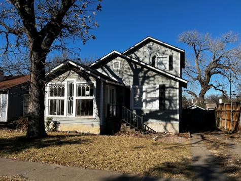 5712 Pershing Avenue Fort Worth TX 76107