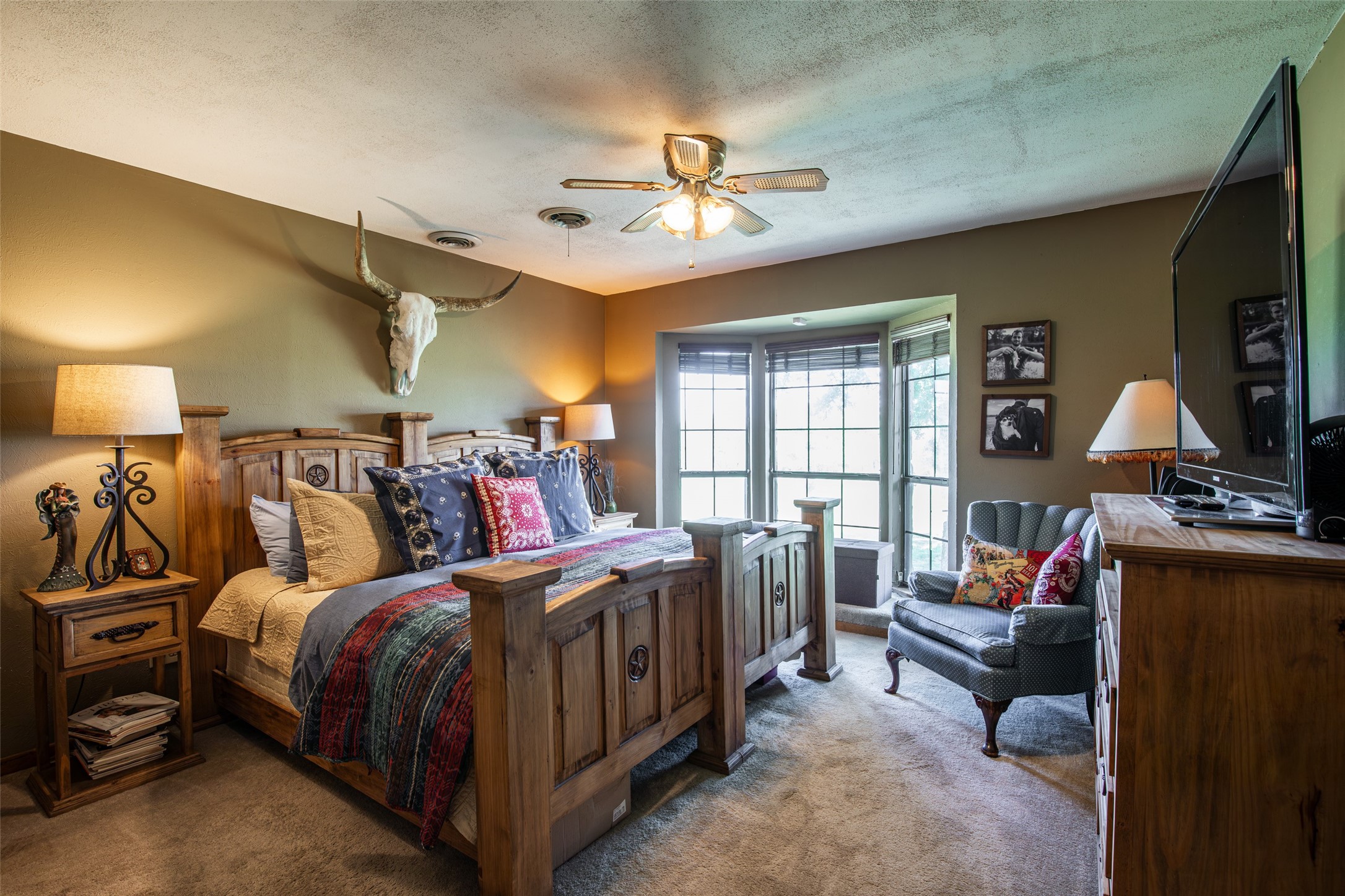 2043 Huddleston Road Sunset TX 76270