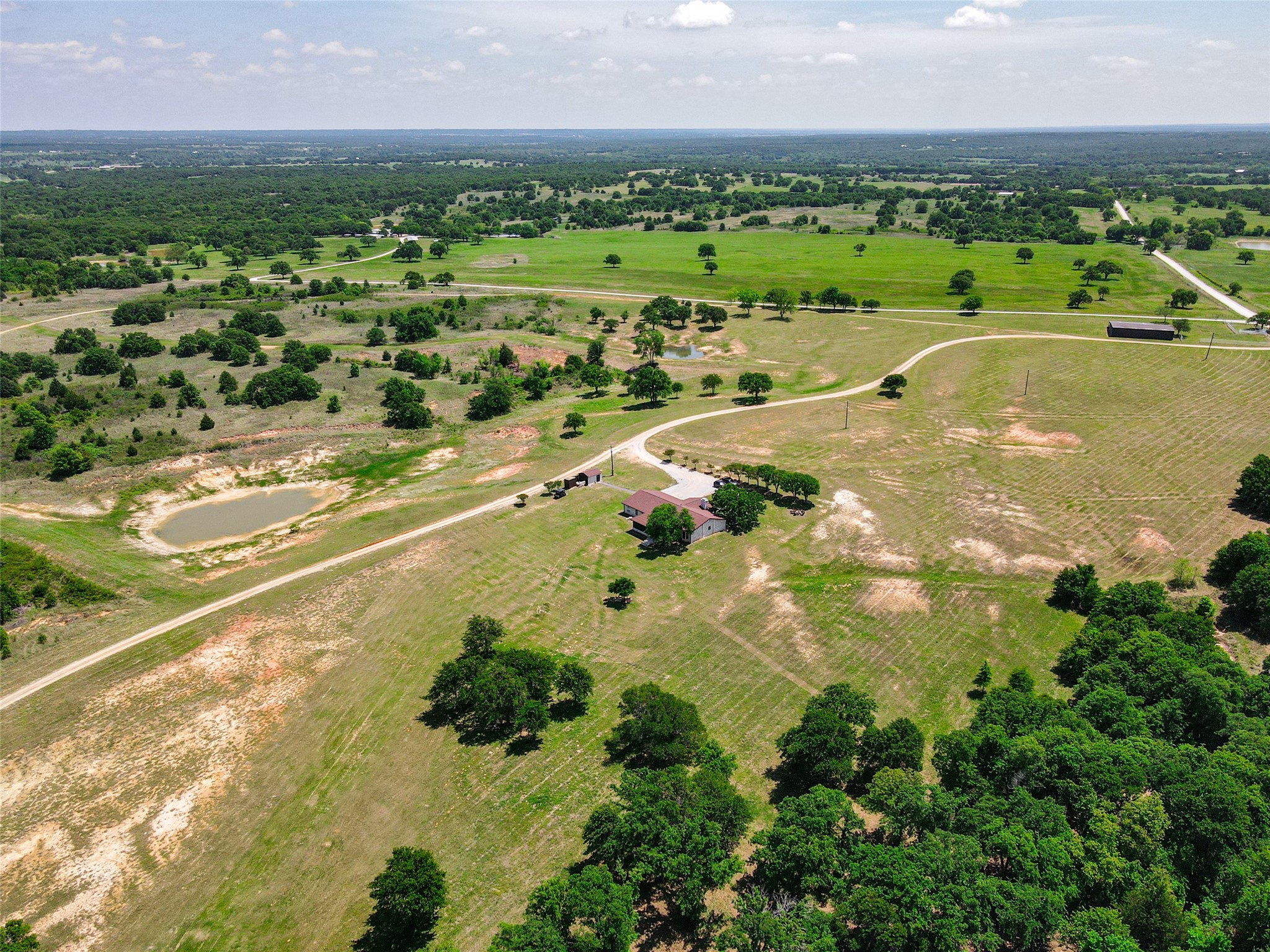 2043 Huddleston Road Sunset TX 76270