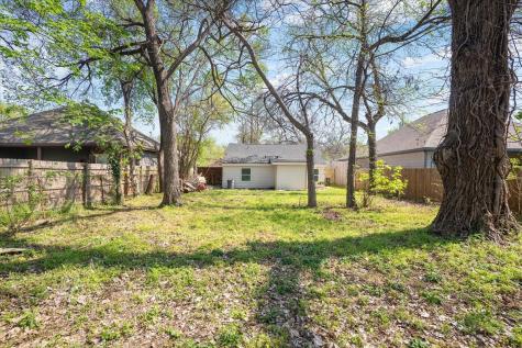 2635 Carpenter Avenue Dallas TX 75215