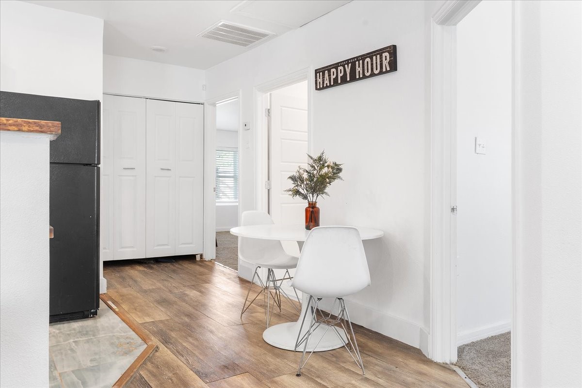 2635 Carpenter Avenue Dallas TX 75215
