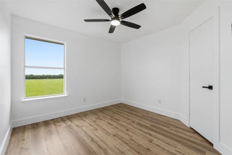 2712 Pioneer Lane Lancaster TX 75146