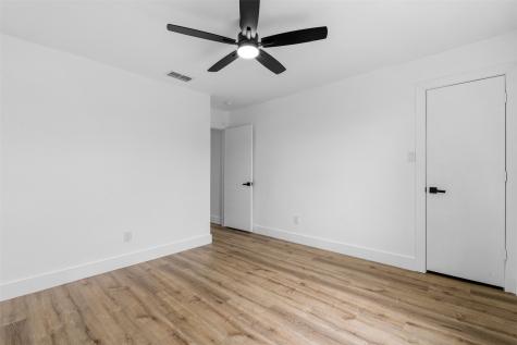 2712 Pioneer Lane Lancaster TX 75146