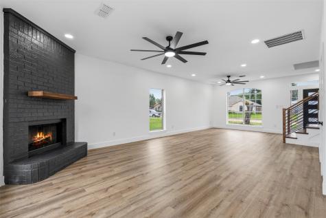 2712 Pioneer Lane Lancaster TX 75146
