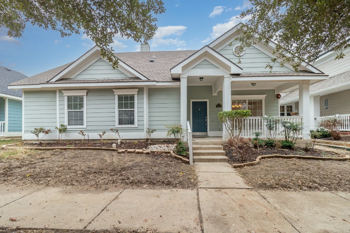 1231 Port Royal Court Savannah TX 76227