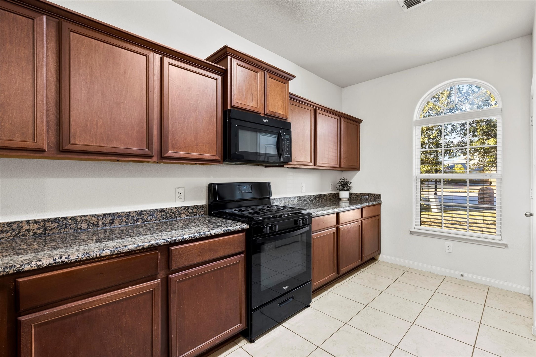 2112 Foxglove Court Forney TX 75126