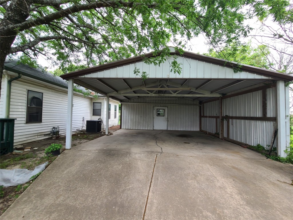5910 Lee Street Greenville TX 75401