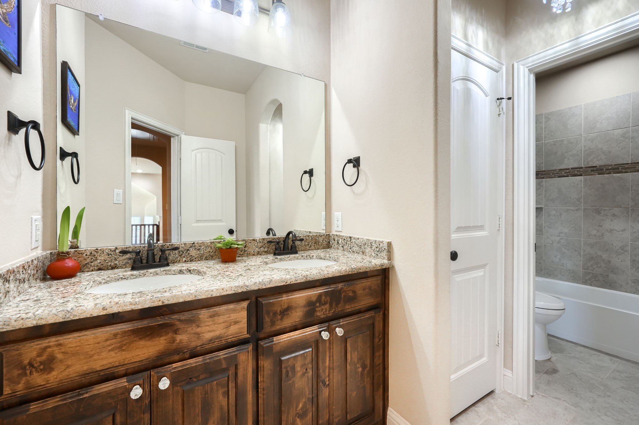 817 Calm Crest Drive Rockwall TX 75087