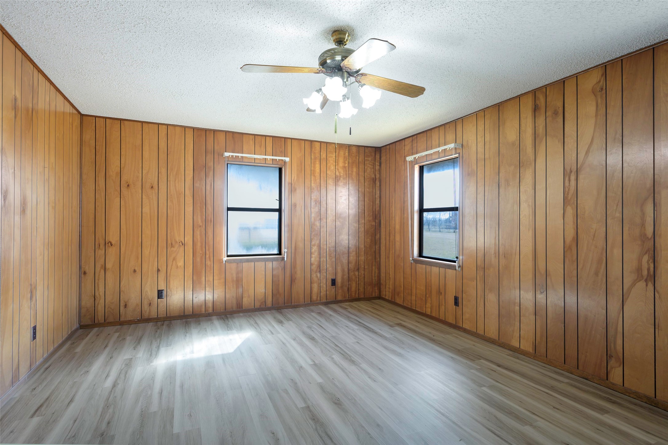 563 County Road 4730 Leonard TX 75452