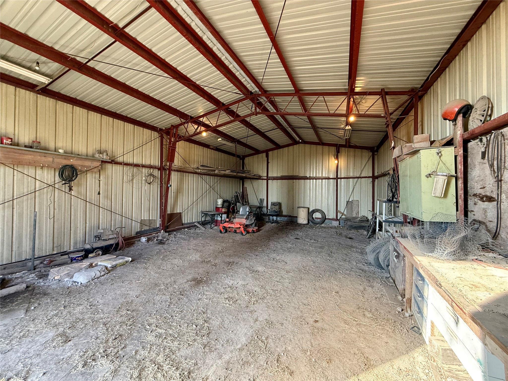 563 County Road 4730 Leonard TX 75452