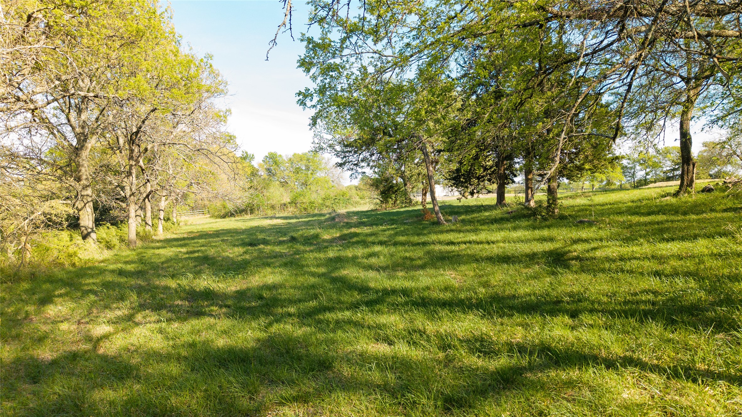 563 County Road 4730 Leonard TX 75452