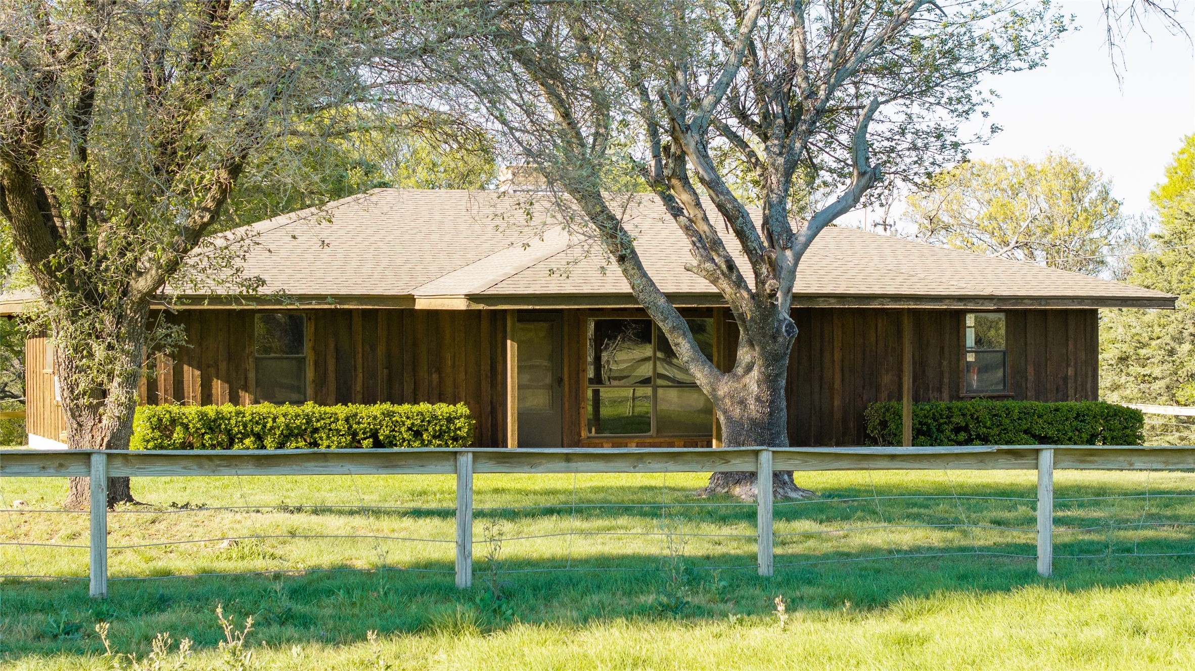 563 County Road 4730 Leonard TX 75452