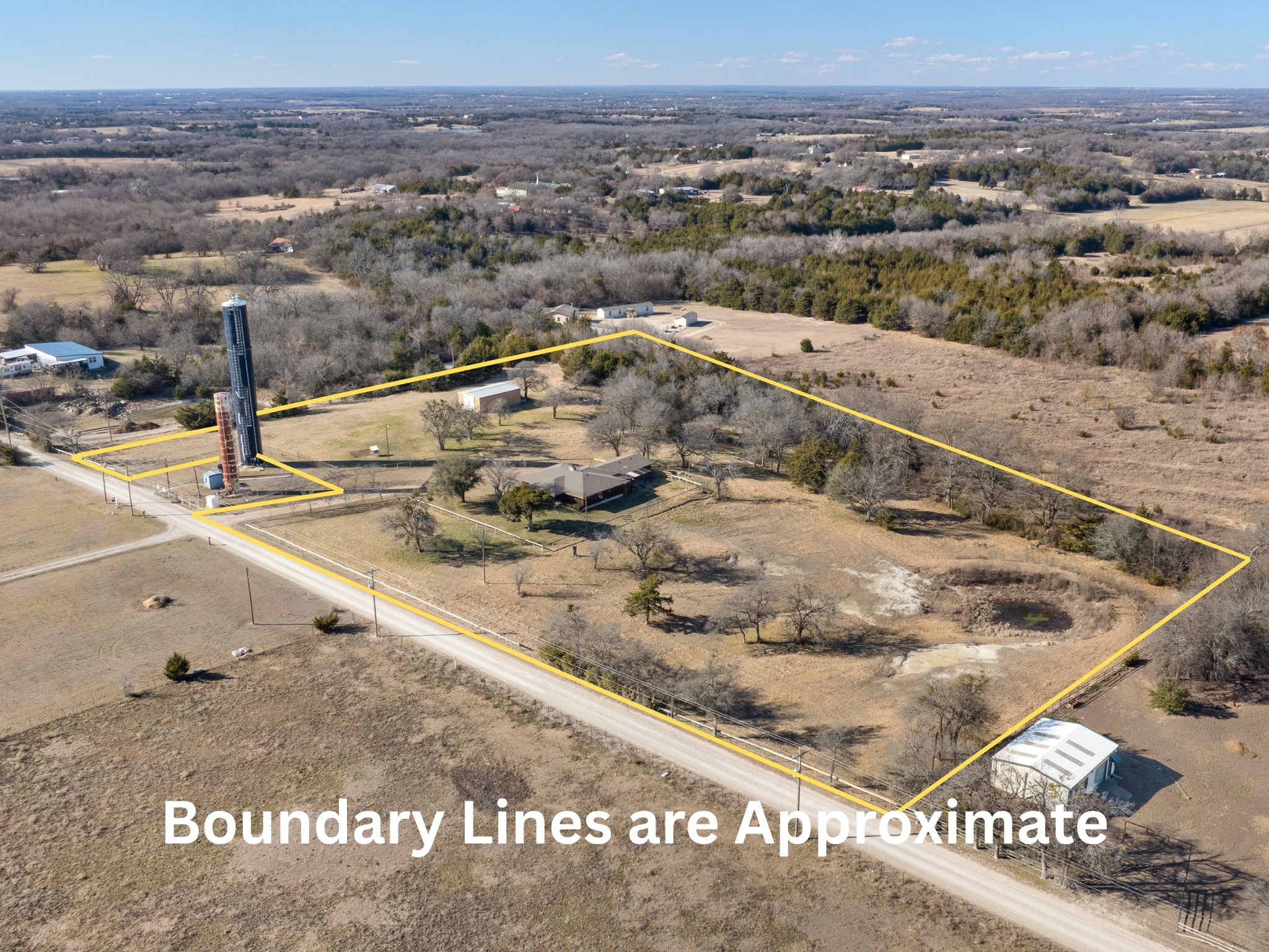 563 County Road 4730 Leonard TX 75452