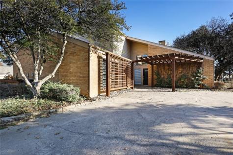 7168 Manor Oaks Drive Dallas TX 75248