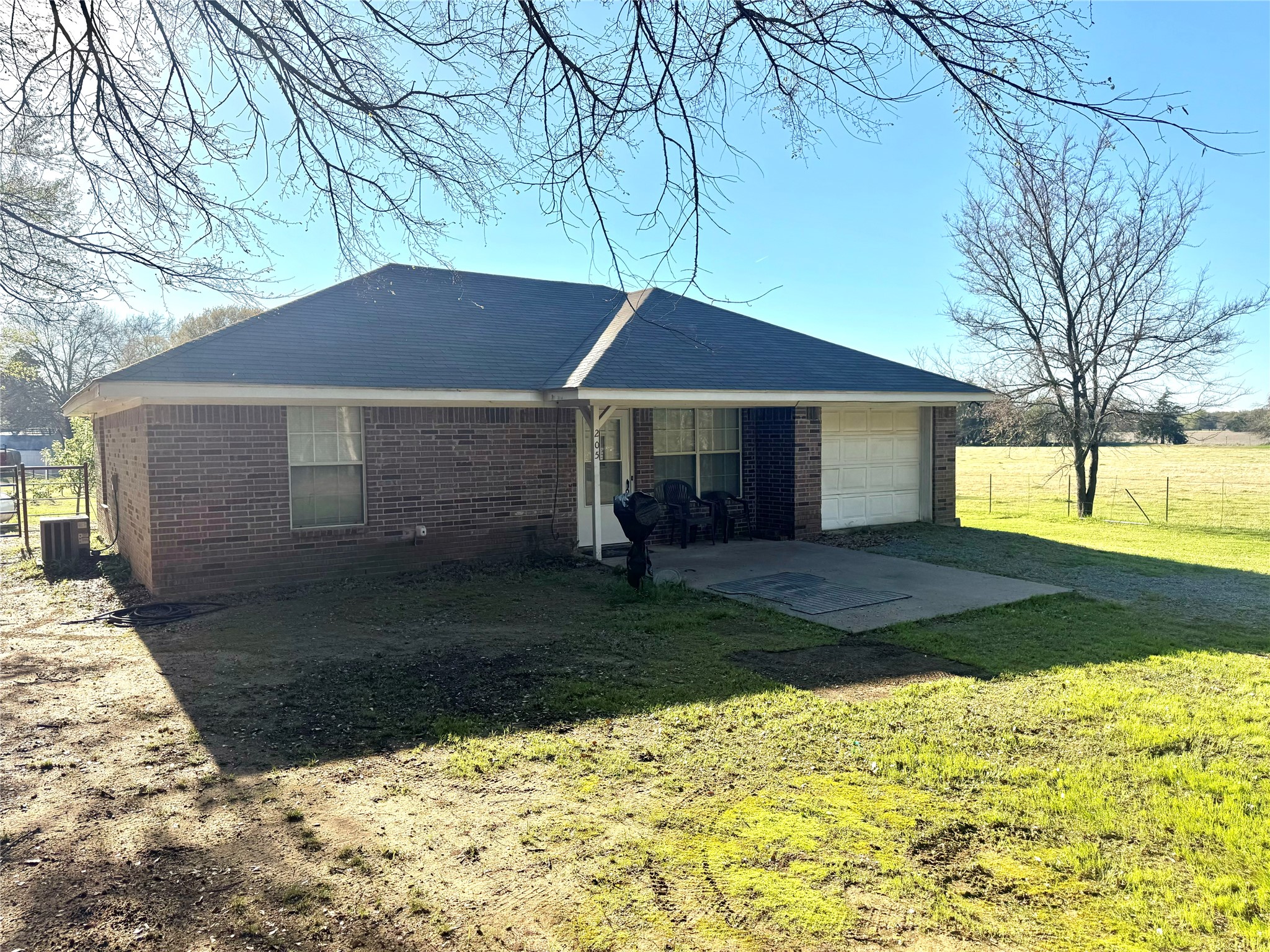 205 County Road 1135 Ravenna TX 75476