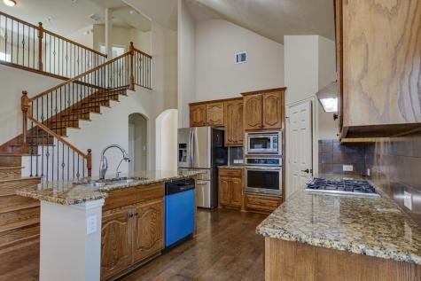 1522 Blue Jay Road Garland TX 75043