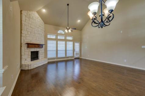 1522 Blue Jay Road Garland TX 75043