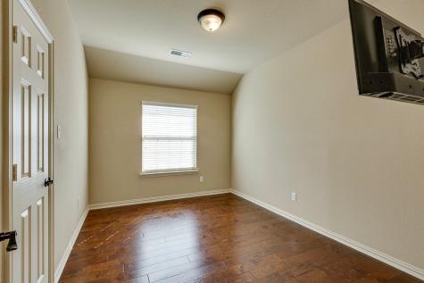 1522 Blue Jay Road Garland TX 75043