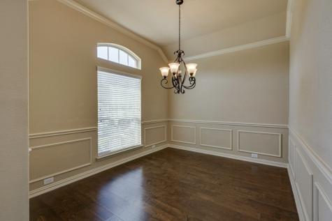 1522 Blue Jay Road Garland TX 75043
