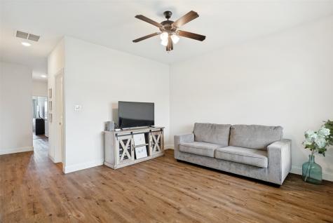 9424 Wildcat Ridge Godley TX 76044