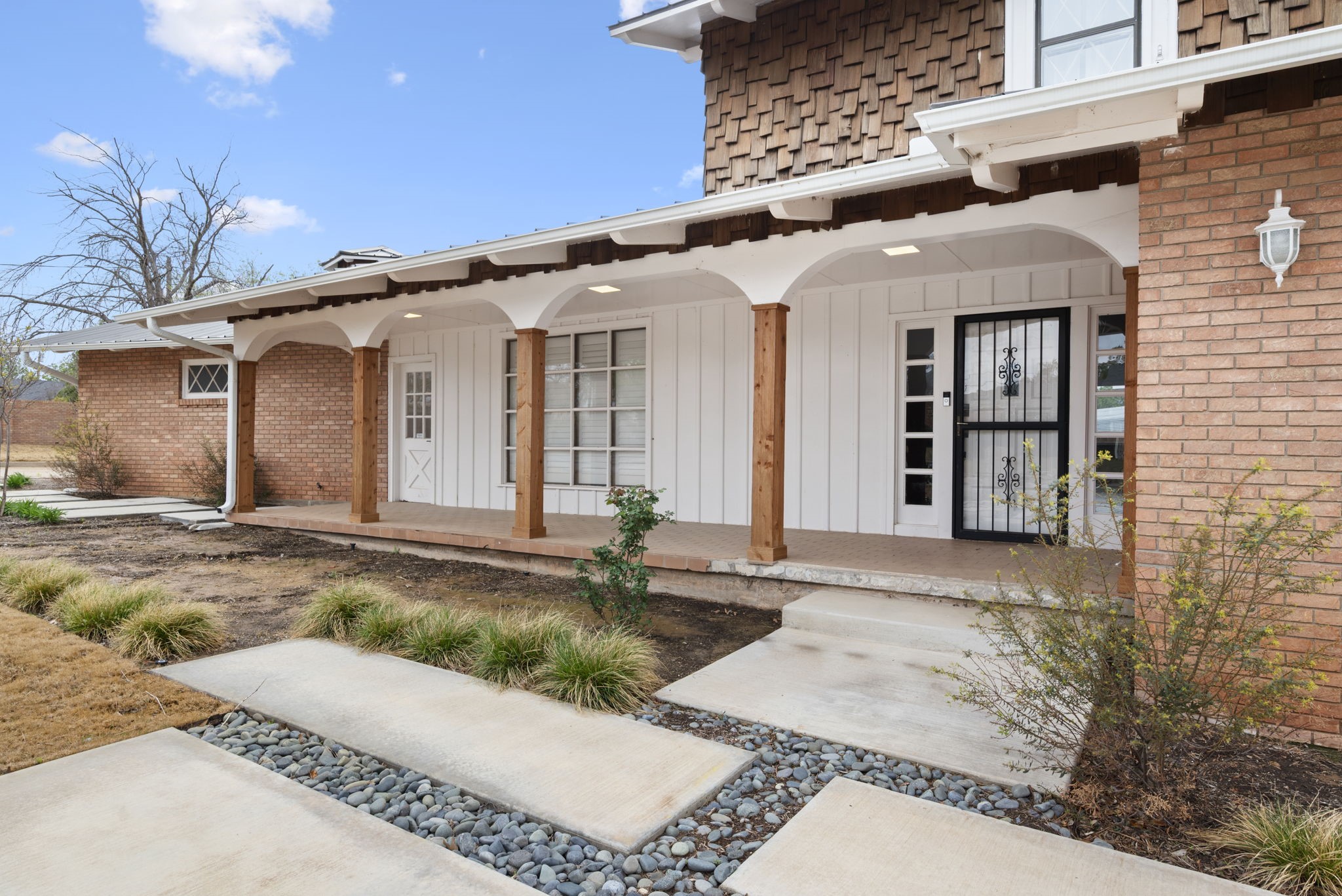 803 Lakeview Drive Mineral Wells TX 76067
