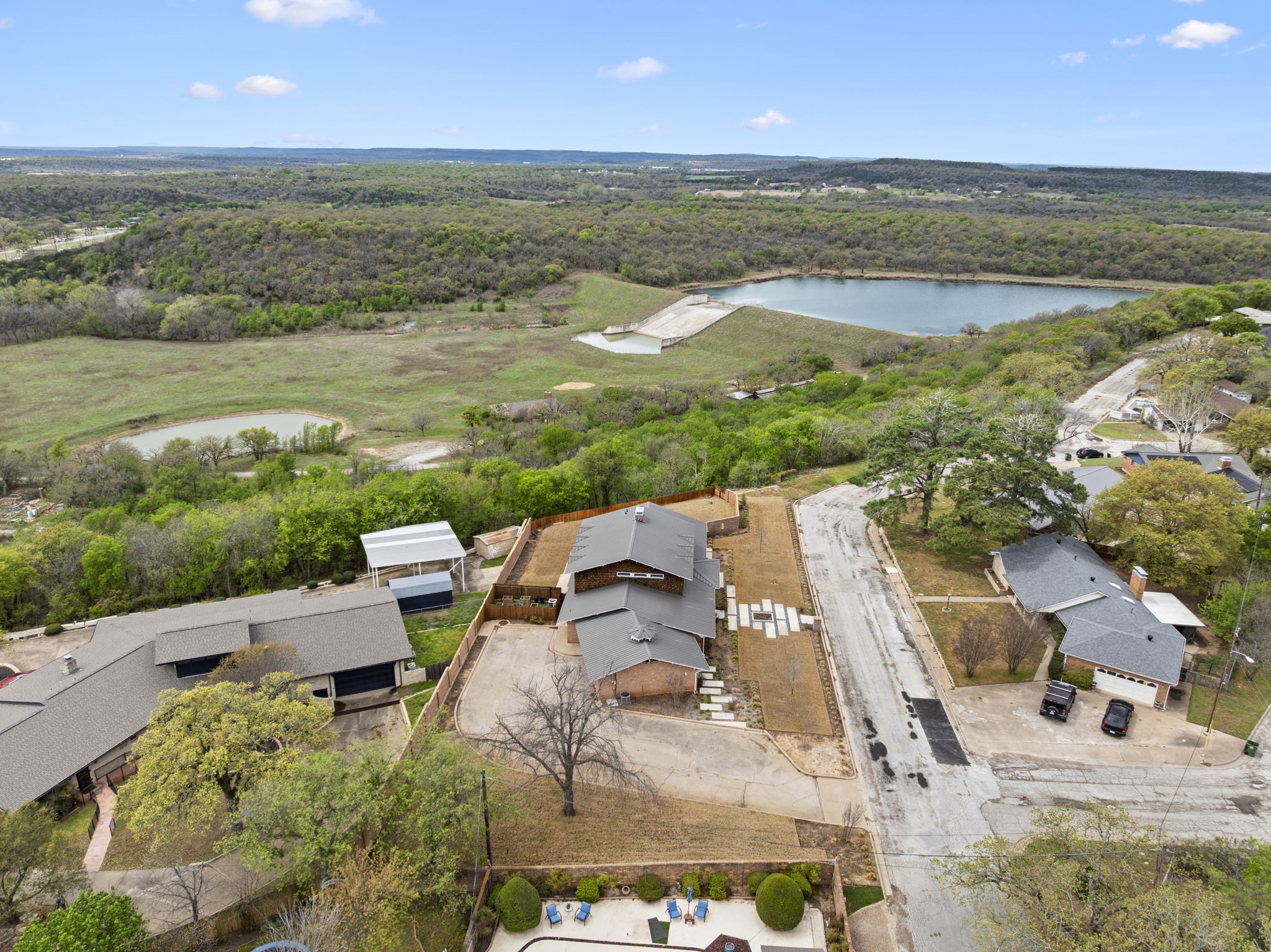 803 Lakeview Drive Mineral Wells TX 76067