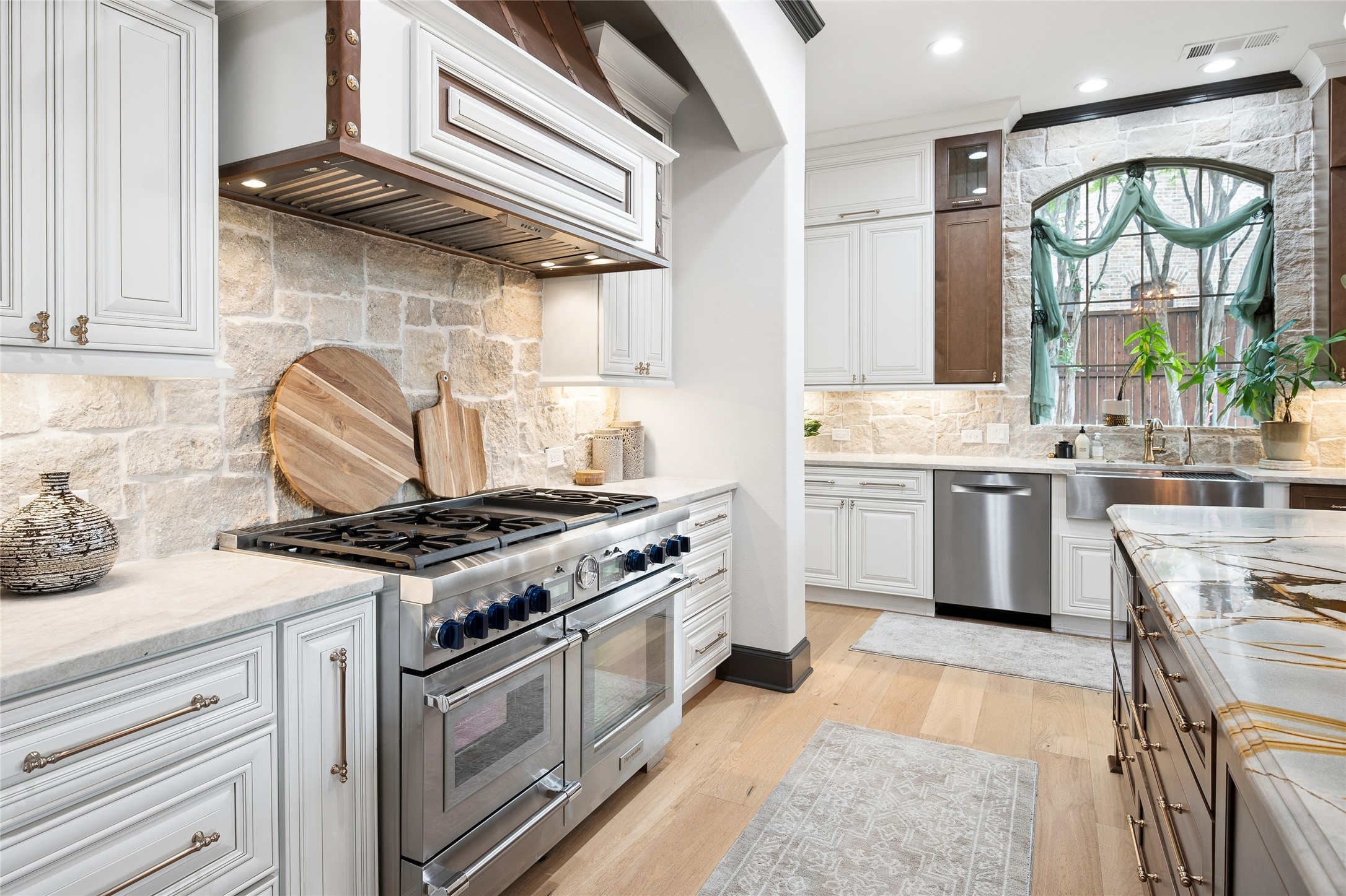 1501 Montclair Circle Mckinney TX 75071