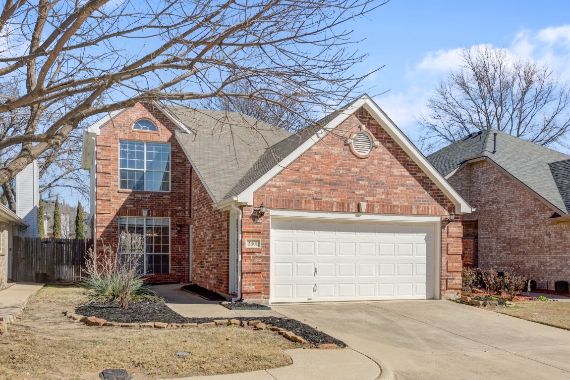 2301 Wembley Wood Lane Bedford TX 76022