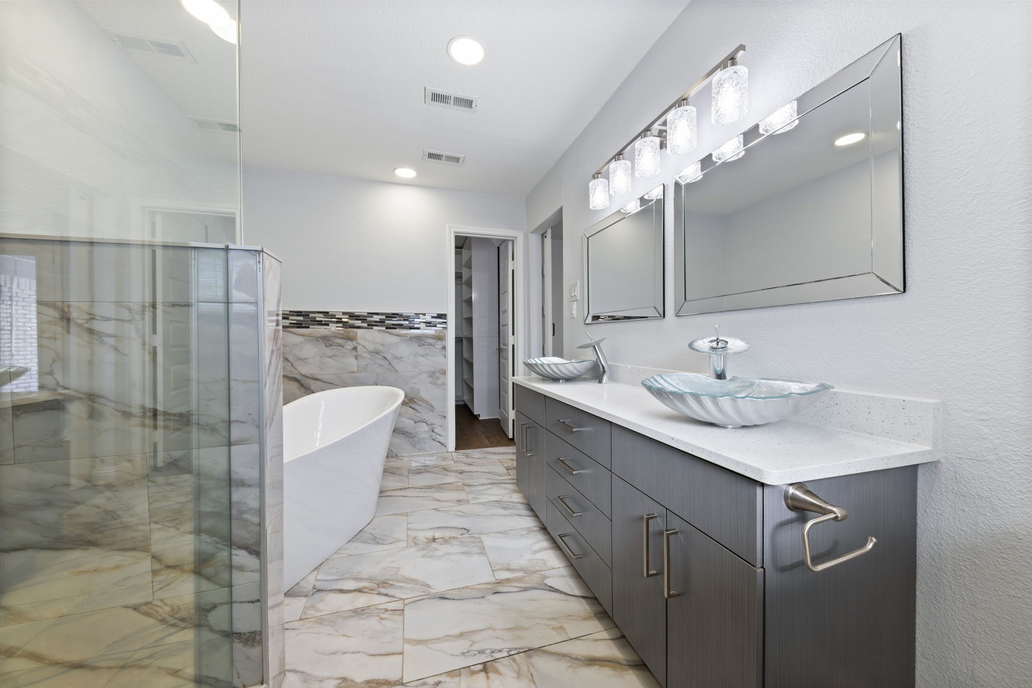 14909 Hillcrest Road Dallas TX 75248