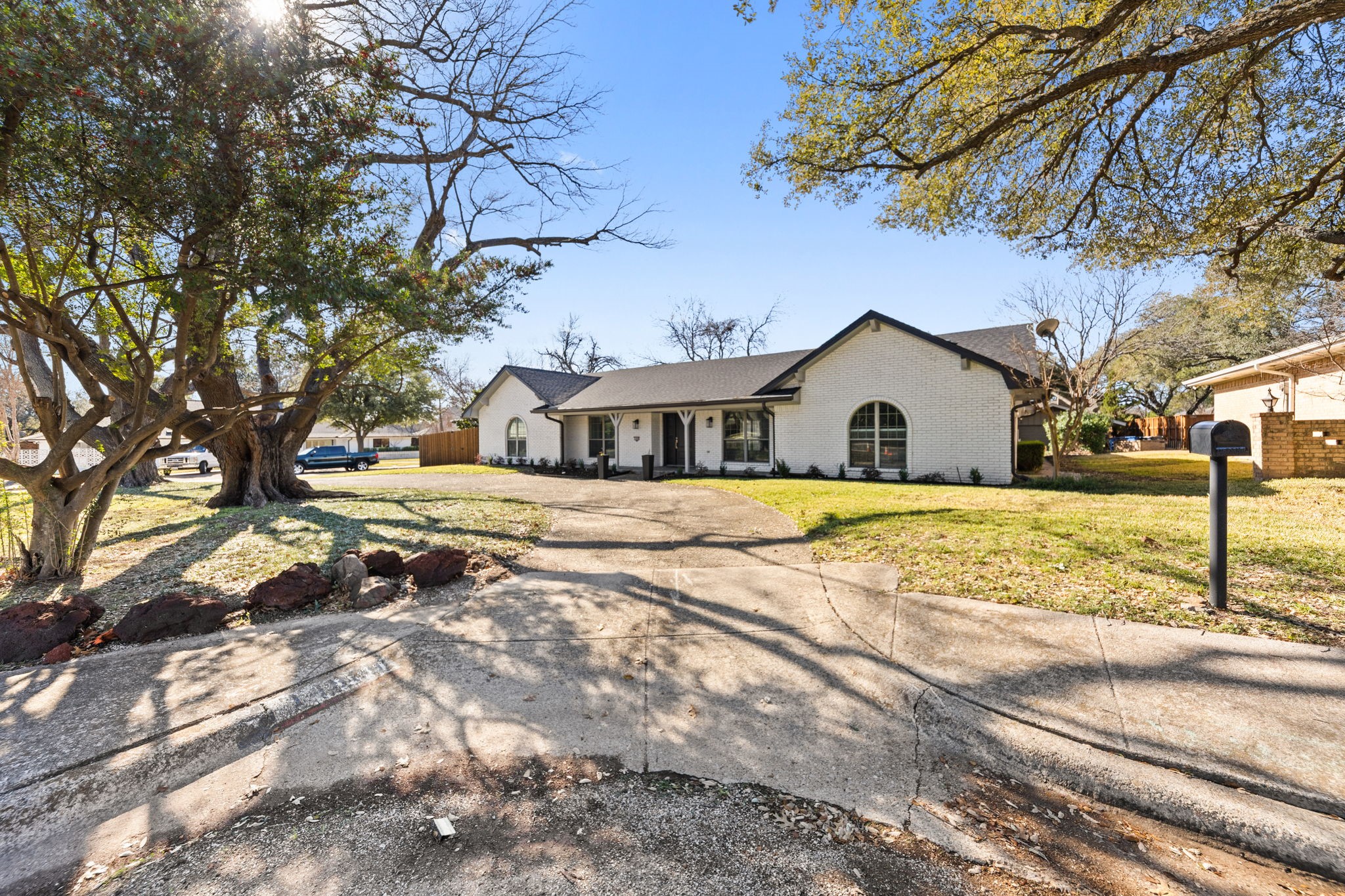 14909 Hillcrest Road Dallas TX 75248