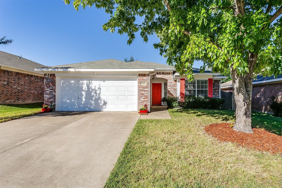 5912 Fawn Meadow Trail Arlington TX 76017