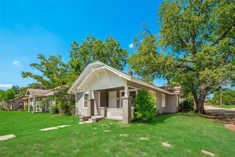 217 Colonial Street Fort Worth TX 76111