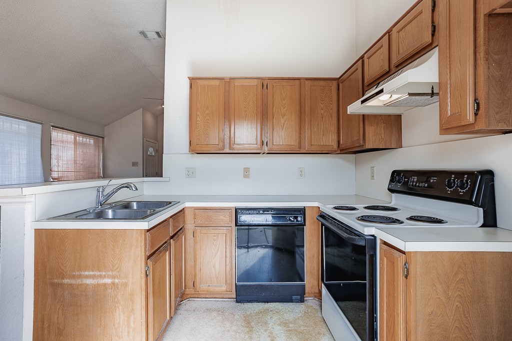 9716 Pinehurst Lane Dallas TX 75227