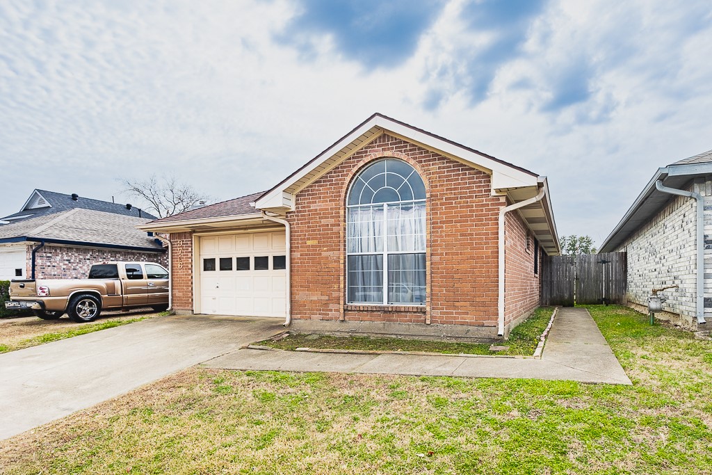 9716 Pinehurst Lane Dallas TX 75227