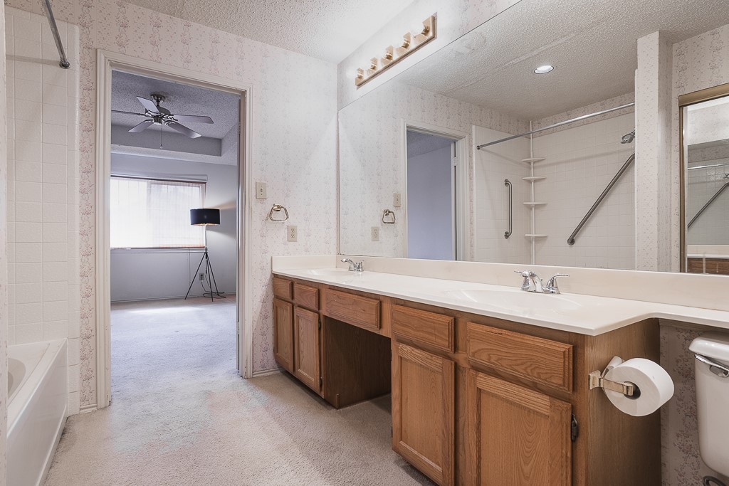 9716 Pinehurst Lane Dallas TX 75227