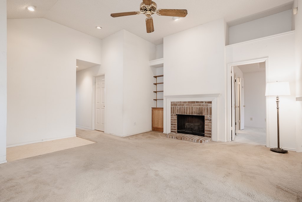 9716 Pinehurst Lane Dallas TX 75227