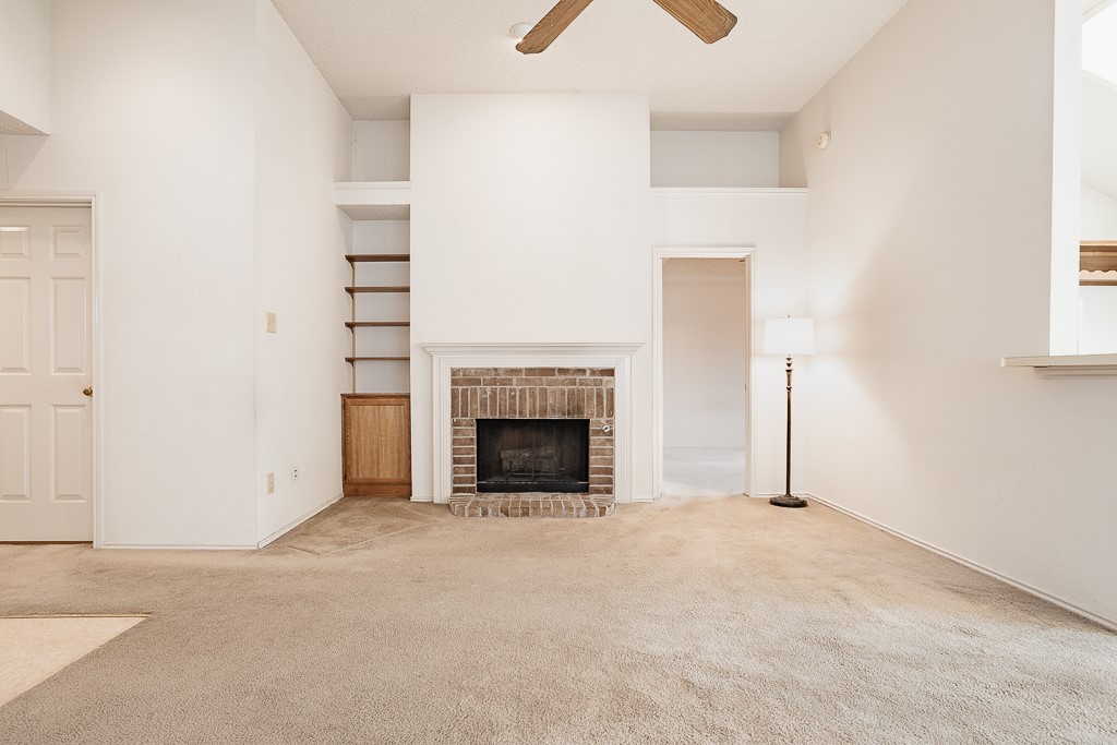 9716 Pinehurst Lane Dallas TX 75227