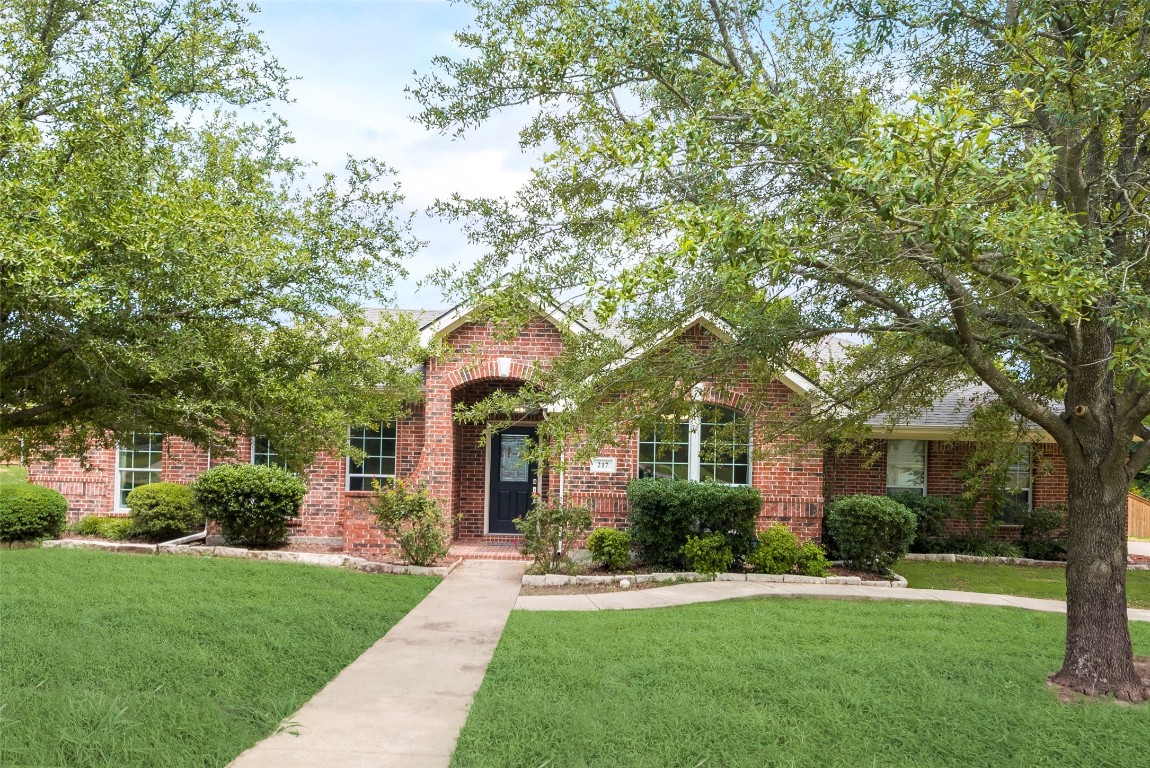 217 Wooded Meadow Lane Red Oak TX 75154